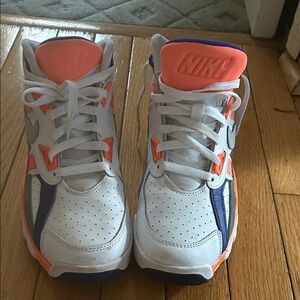 REDUCED !!Nike Kids' White, Orange, and Blue Sneakers